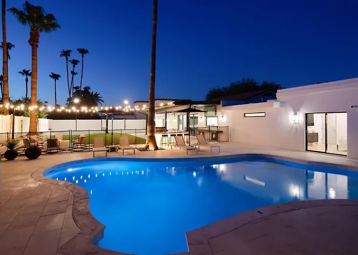 Holiday home D&g Retreat-resort Style Backyard-north Scottsdale *