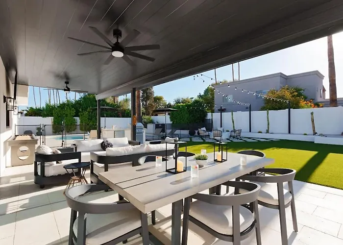 D&g Retreat-resort Style Backyard-north Scottsdale Holiday home Phoenix